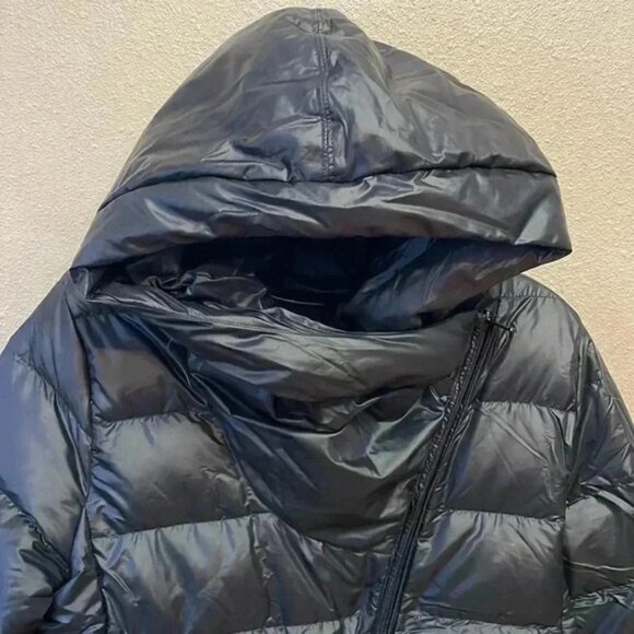 NIKE Women’s Hooded Puffer Coat - Picture 2 of 9